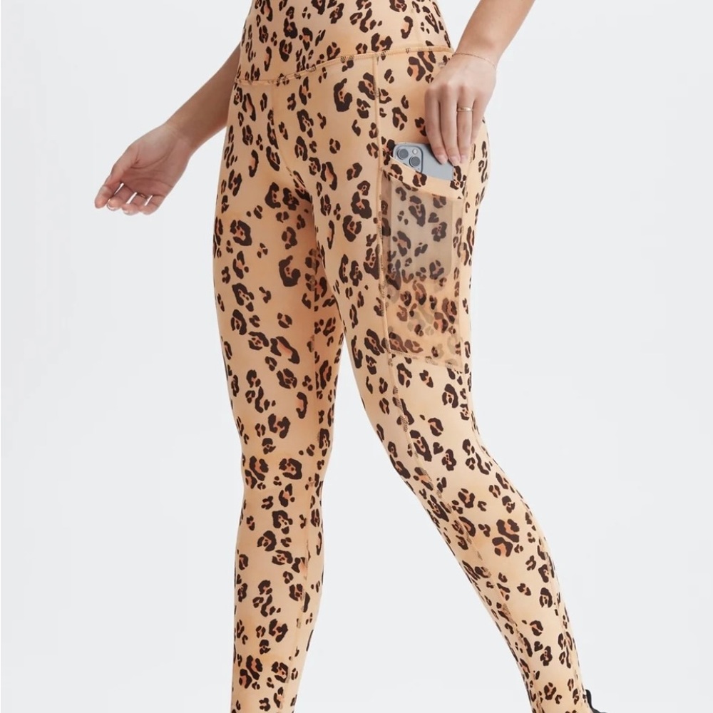 On-The-Go PowerHold® High-Waisted Legging